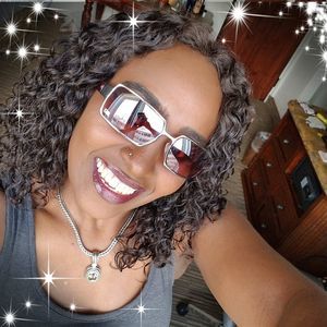 Meet your Posher, Frewoini